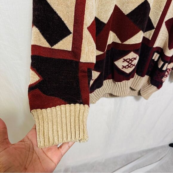 Royal Prestige V Neck Pattern Pullover Sweater Red Tan Size L All Over Style - Picture 6 of 7